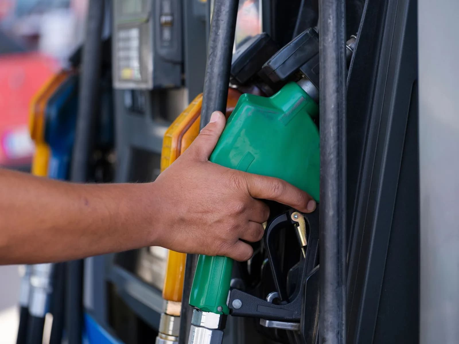 Bomba de combustível em posto