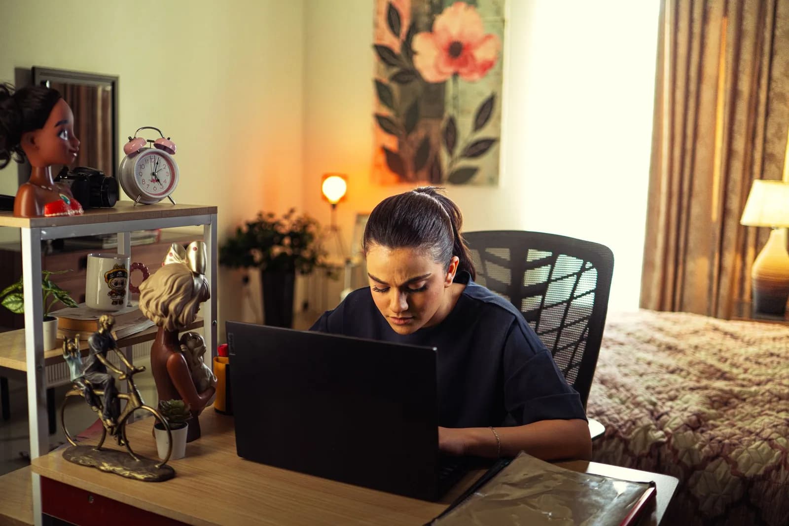 Trabalho no escritório do próprio negócio